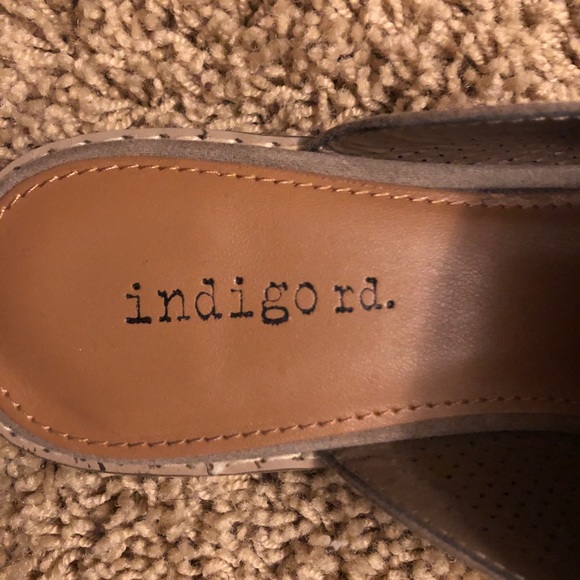 Shoes! - Picture 2 of 3